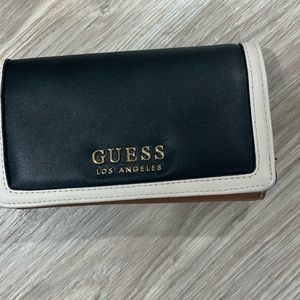 Guess Wallet